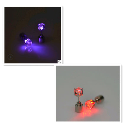 The factory sells Korean version of Haoshi Earrings directly from stock, bar, night club party, tide person led earrings, shining Earrings