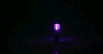 The factory sells Korean version of Haoshi Earrings directly from stock, bar, night club party, tide person led earrings, shining Earrings