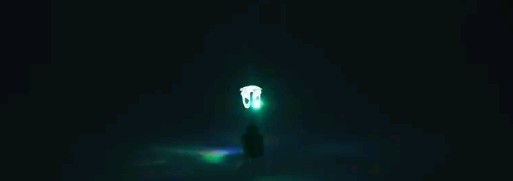 The factory sells Korean version of Haoshi Earrings directly from stock, bar, night club party, tide person led earrings, shining Earrings